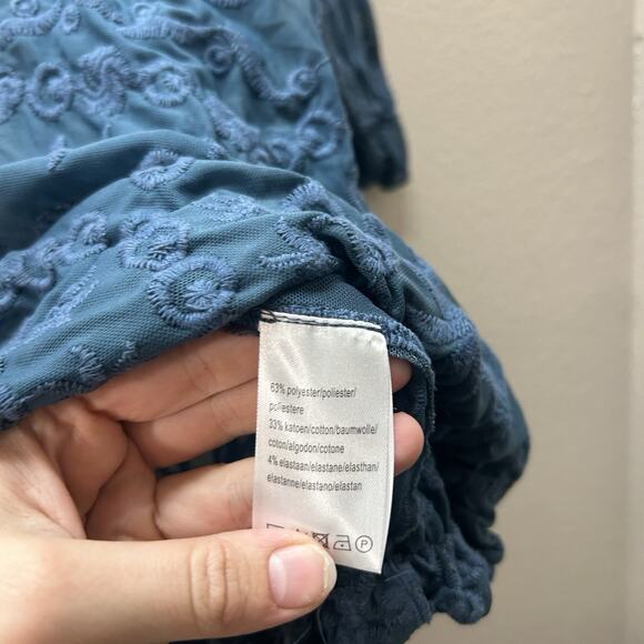 Boho Lace Whimsigoth Fairy Sheer Embroidered Top SZ M 3/4 Sleeves Cinched Y2K - Picture 7 of 8